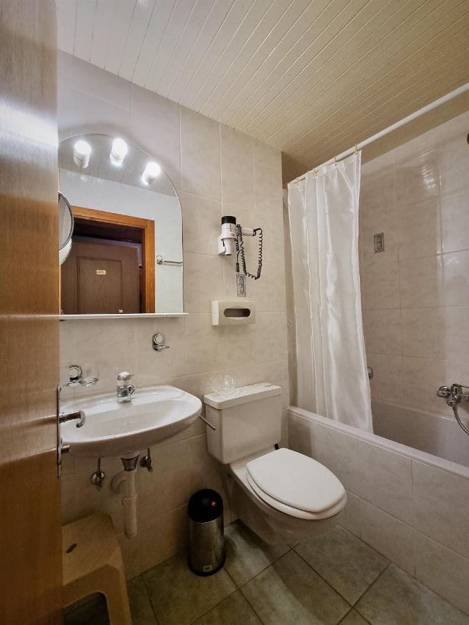 Self-Service Guesthouse Berggeist Saas-Fee Eksteriør bilde