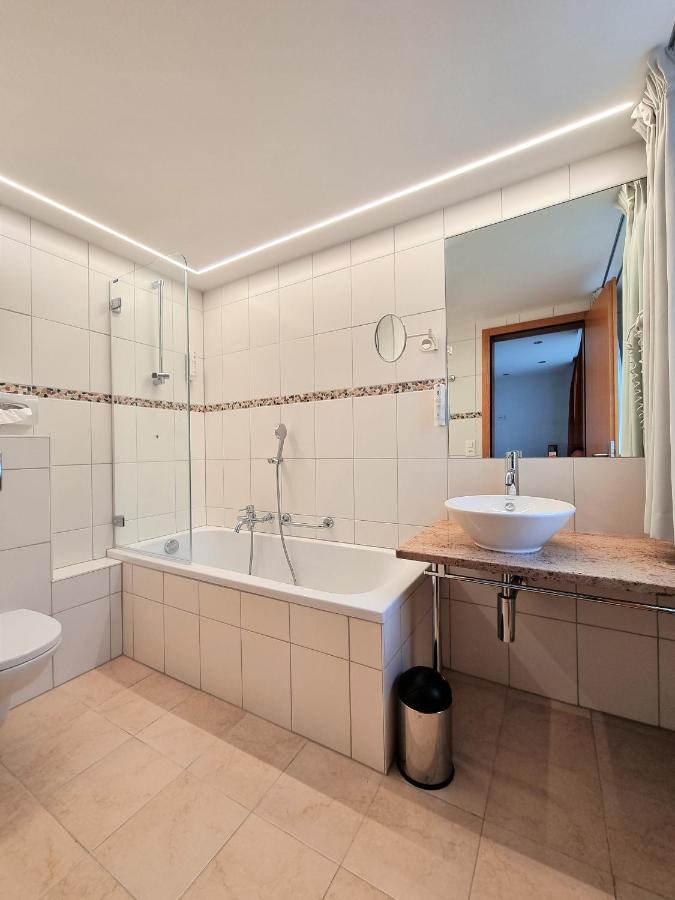 Self-Service Guesthouse Berggeist Saas-Fee Eksteriør bilde