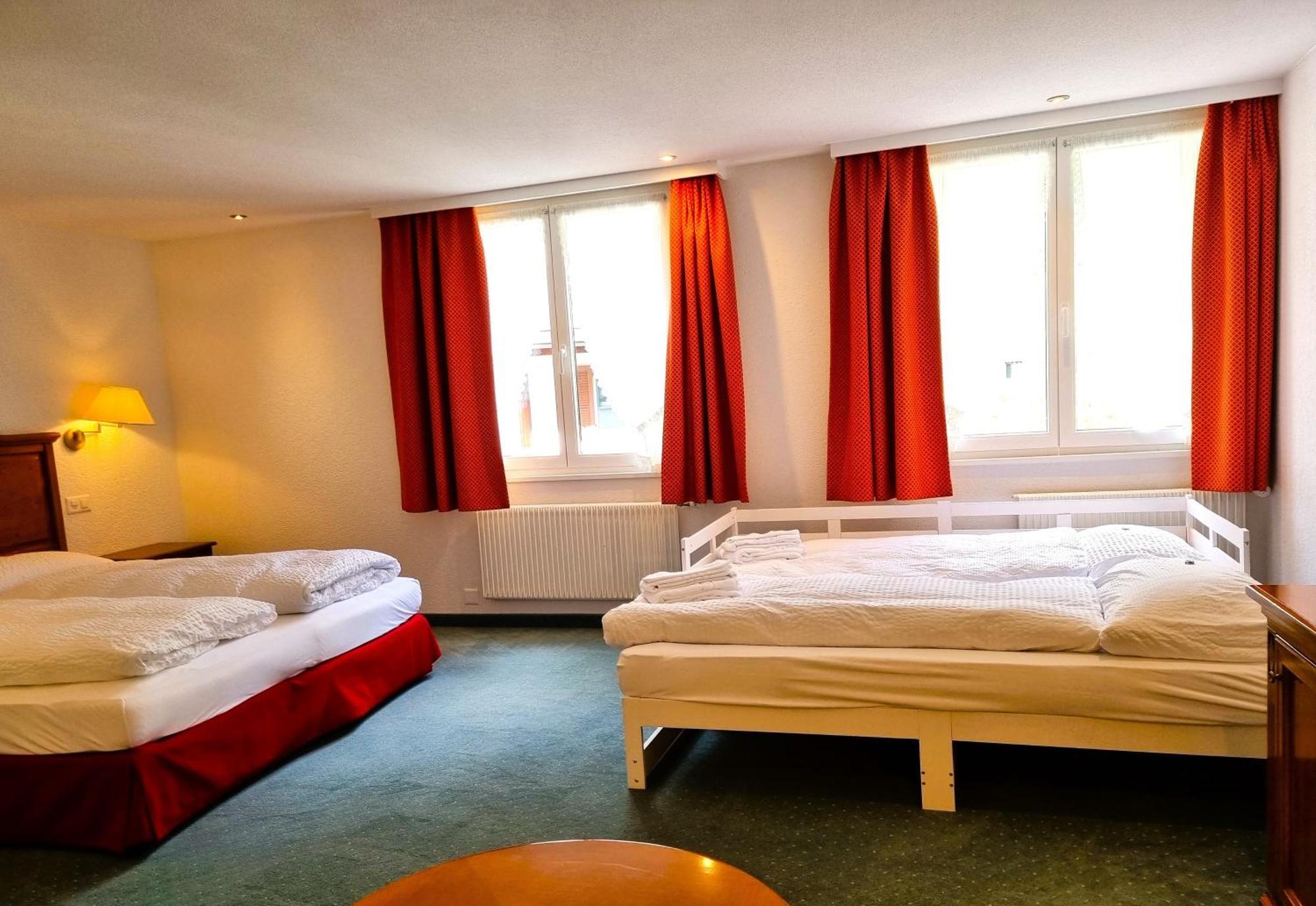 Self-Service Guesthouse Berggeist Saas-Fee Eksteriør bilde