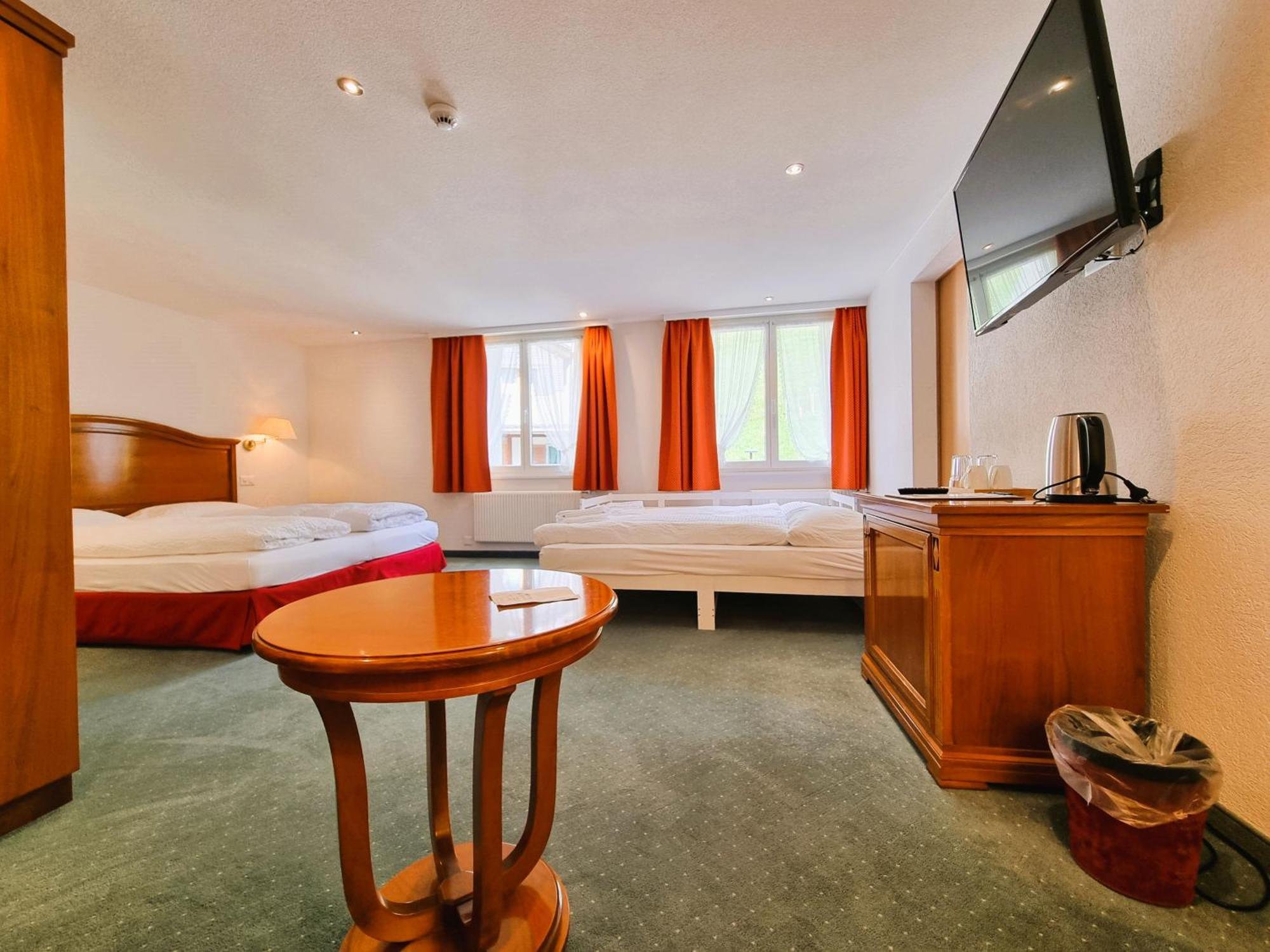 Self-Service Guesthouse Berggeist Saas-Fee Eksteriør bilde