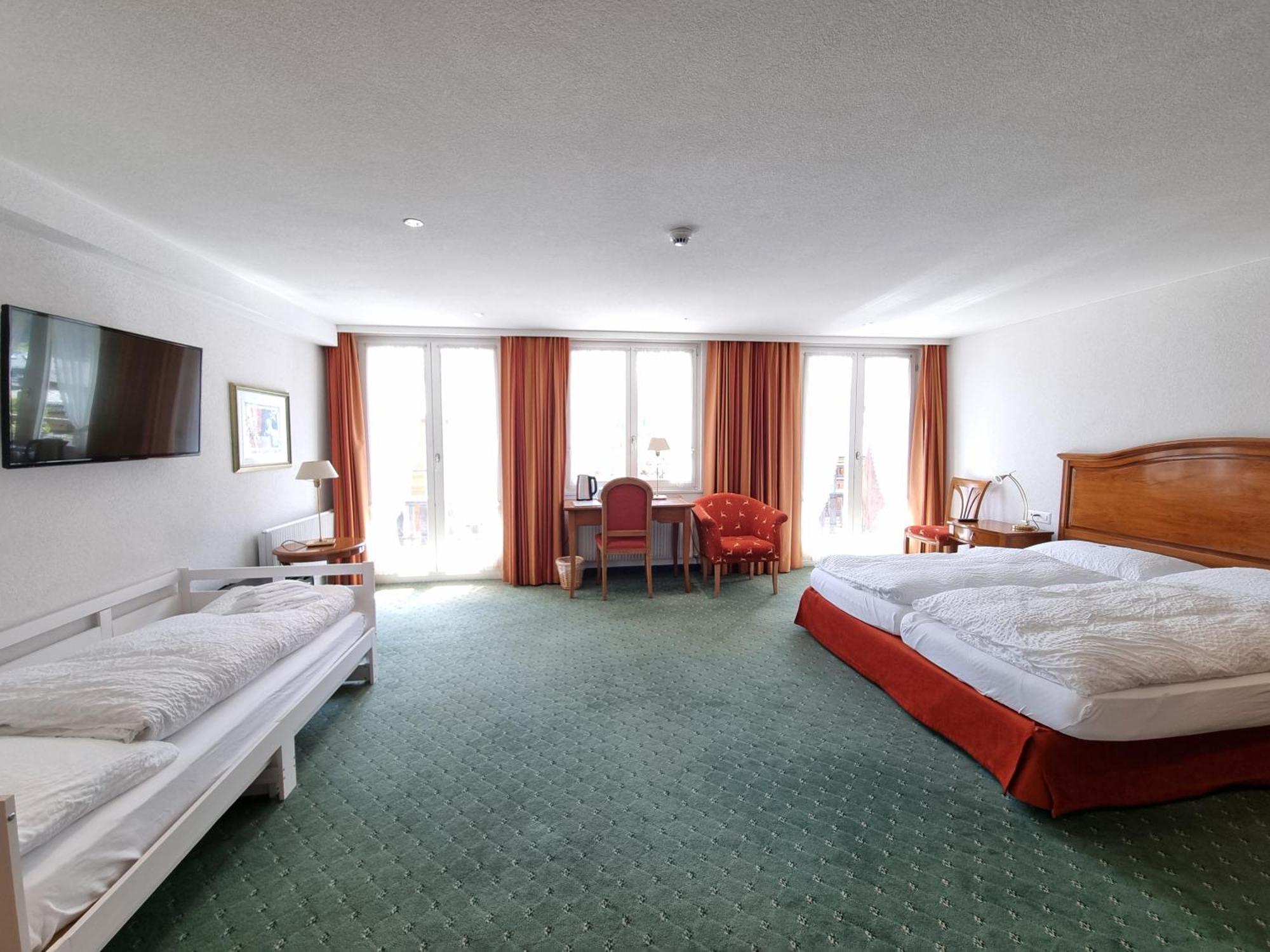 Self-Service Guesthouse Berggeist Saas-Fee Eksteriør bilde